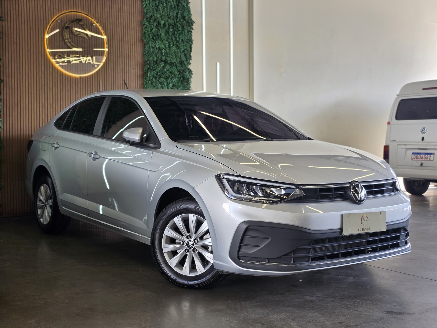 VOLKSWAGEN VIRTUS