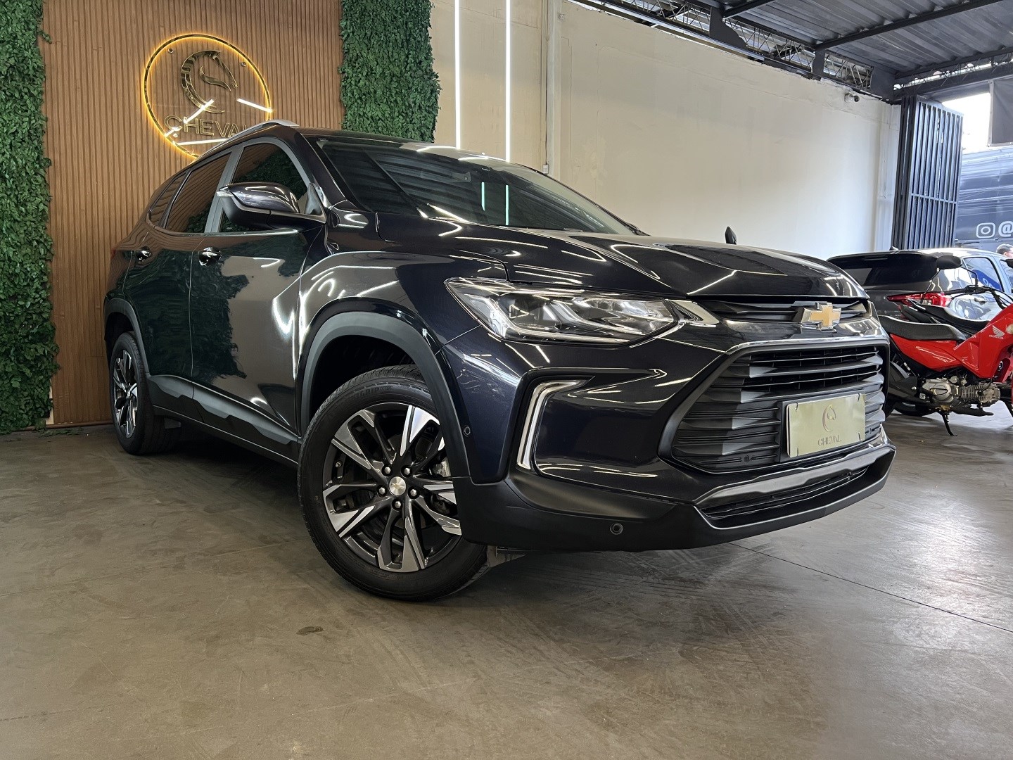 CHEVROLET TRACKER