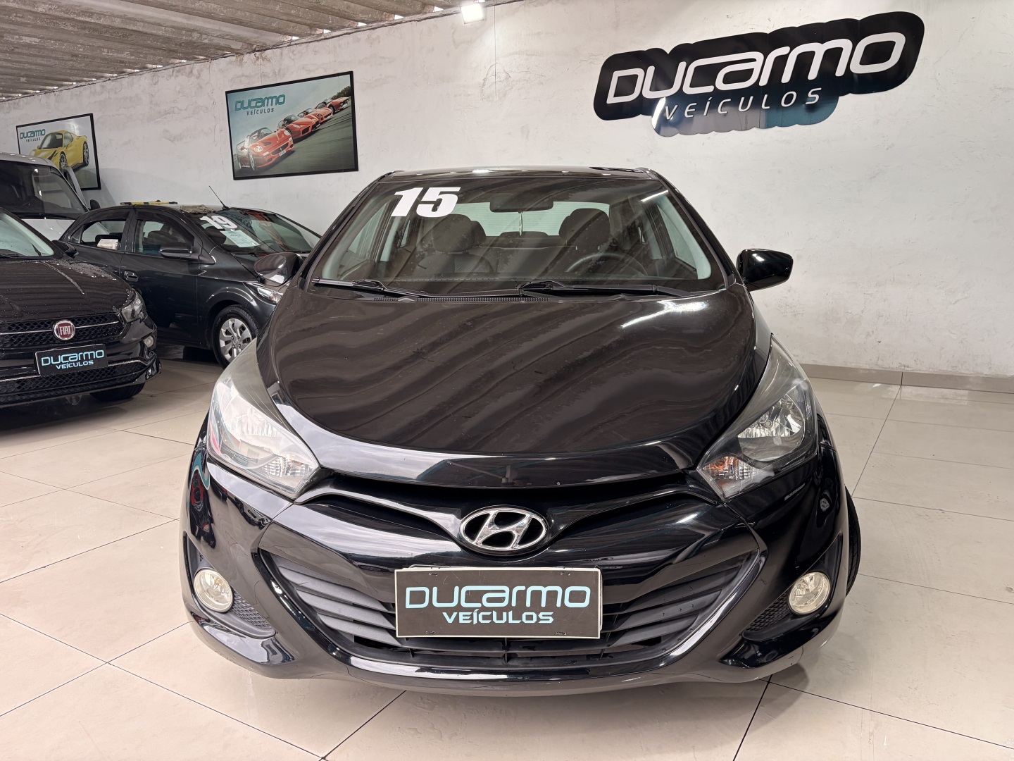 Hyundai HB20S 1.6 Comfort Plus 16V Flex 4P Manual - foto 3