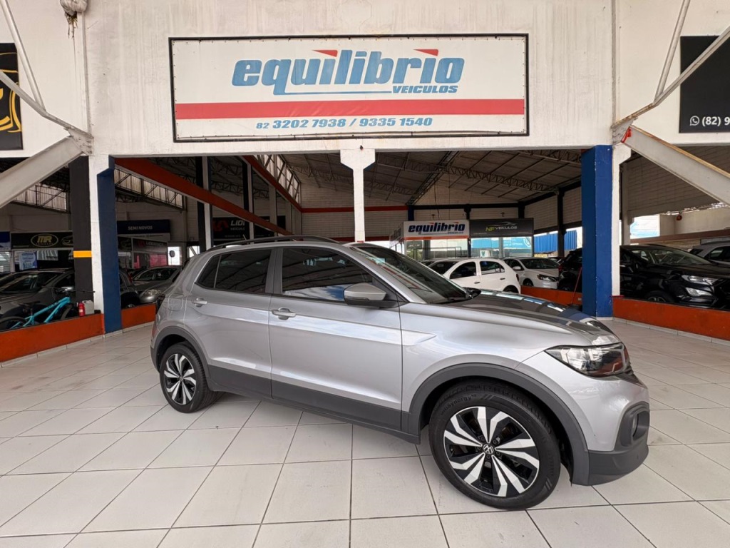 VOLKSWAGEN T-CROSS 1.0 200 TSI TOTAL FLEX AUTOMÁTICO