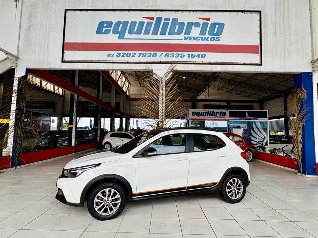 FIAT ARGO 1.3 FIREFLY FLEX TREKKING MANUAL