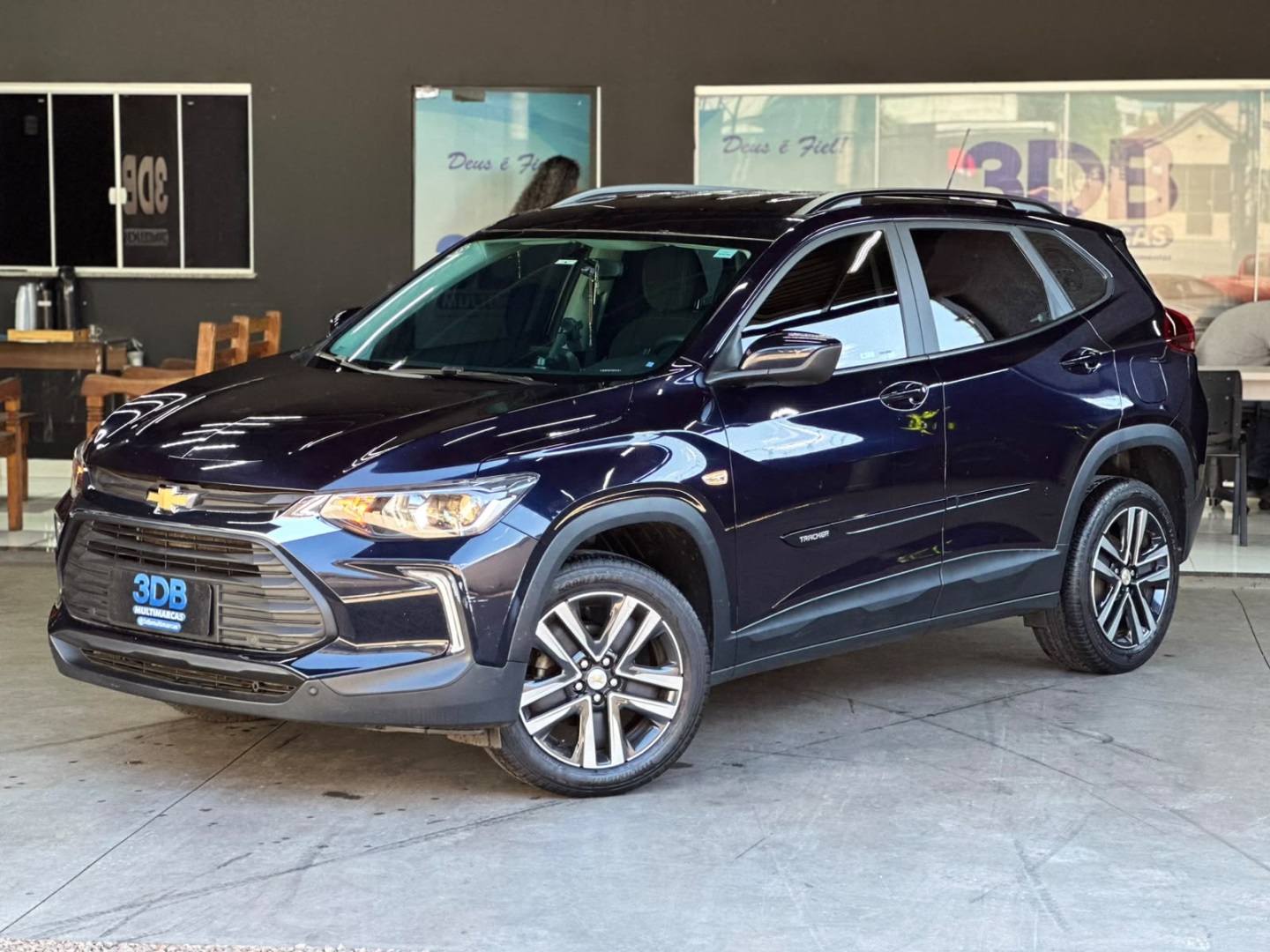 CHEVROLET TRACKER