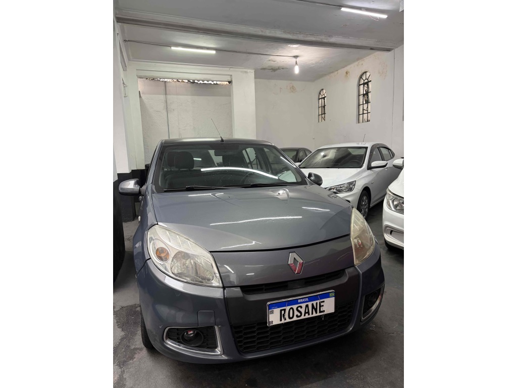 RENAULT SANDERO