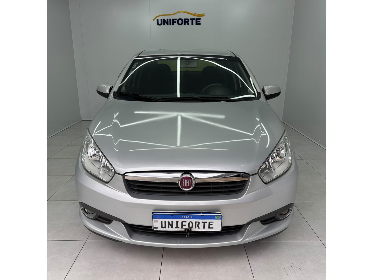 Fiat Siena 1.4 MPI Attractive 8V Flex 4P Manual - foto 2