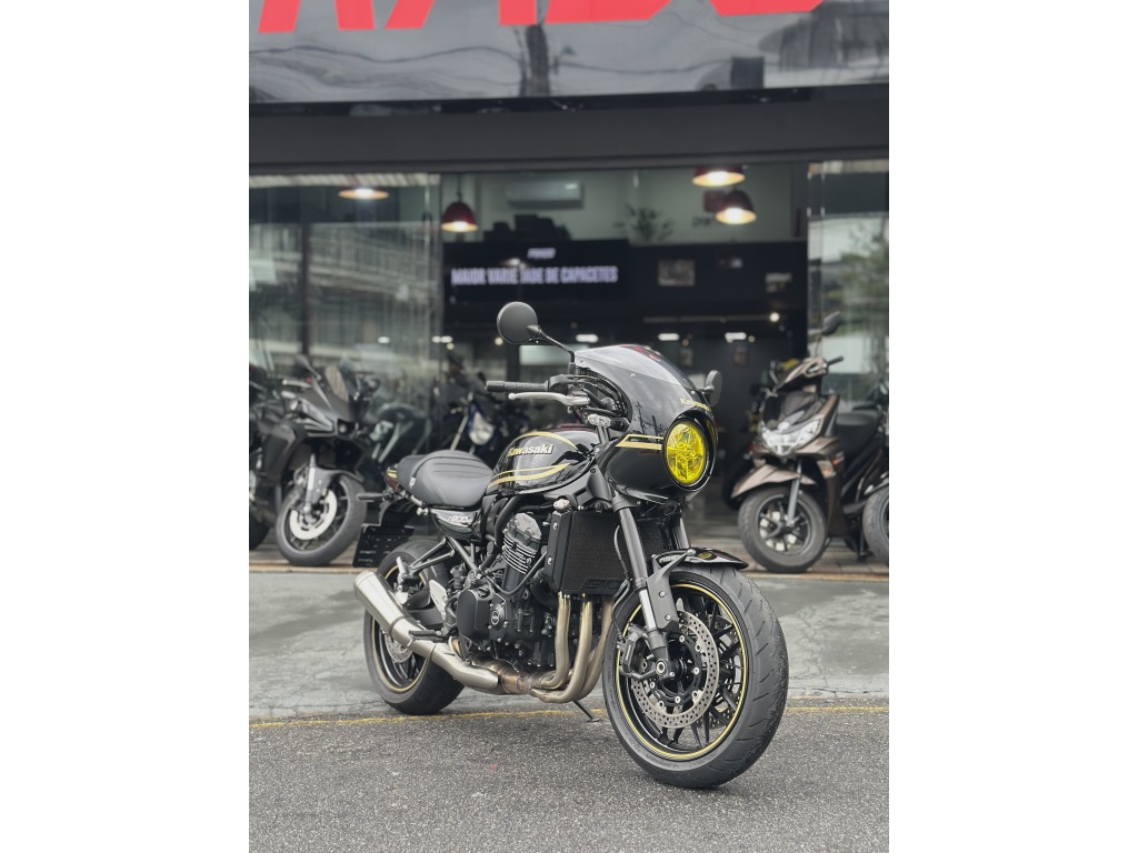 KAWASAKI Z900RS