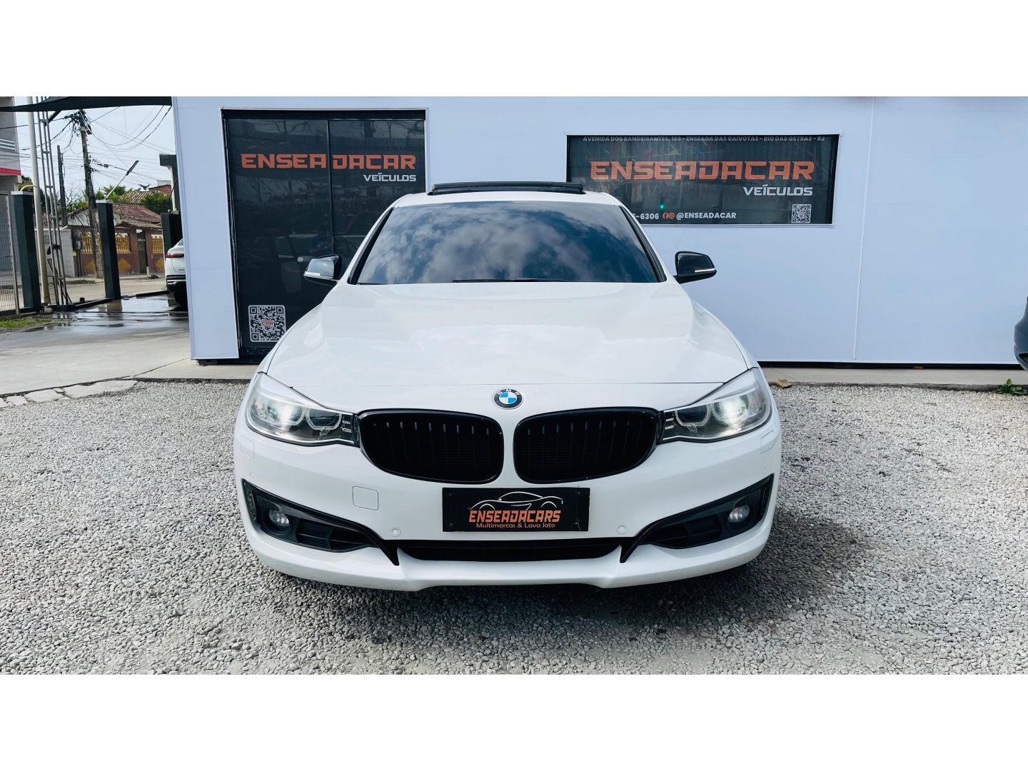 BMW 320i