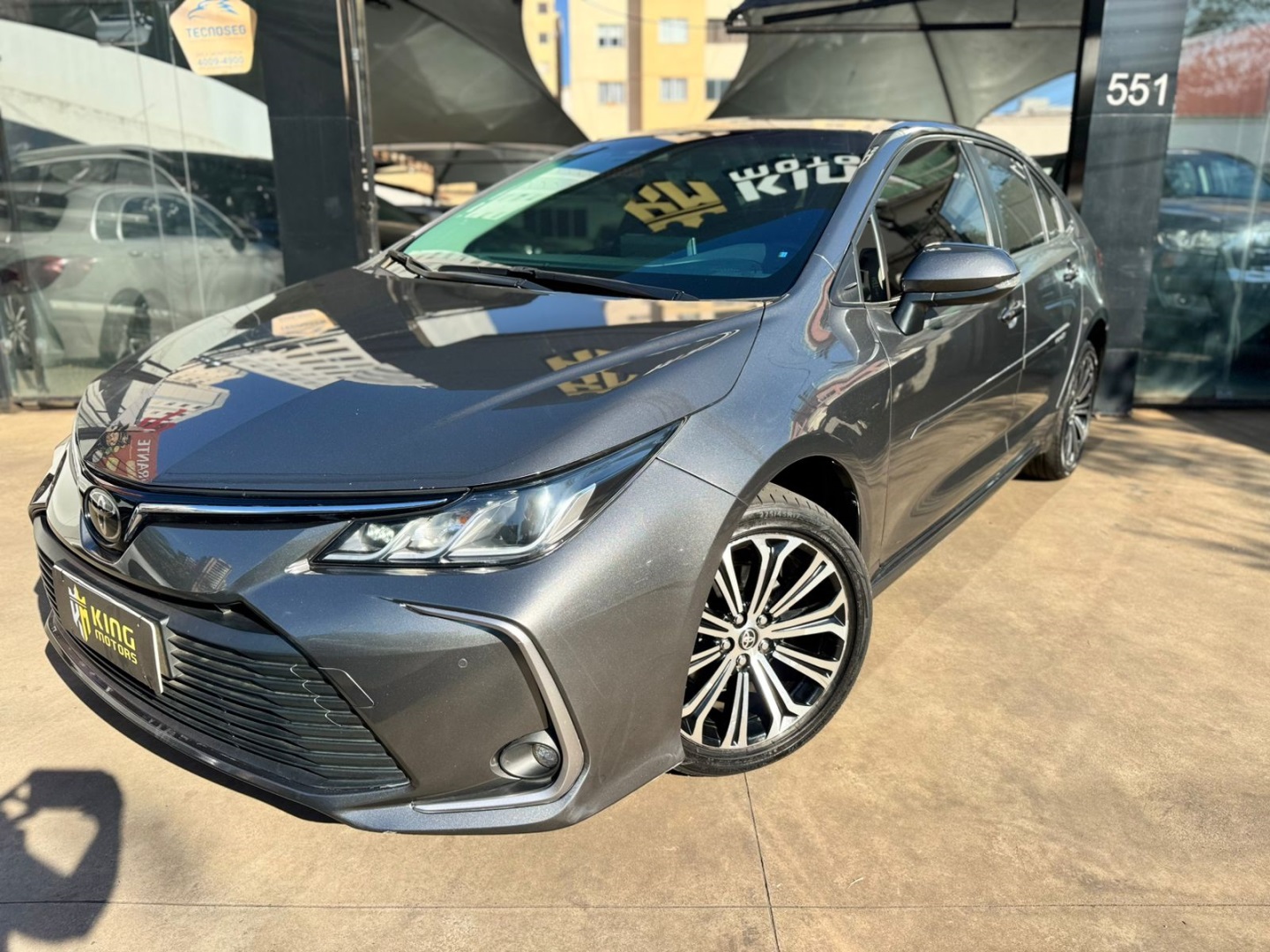 TOYOTA COROLLA