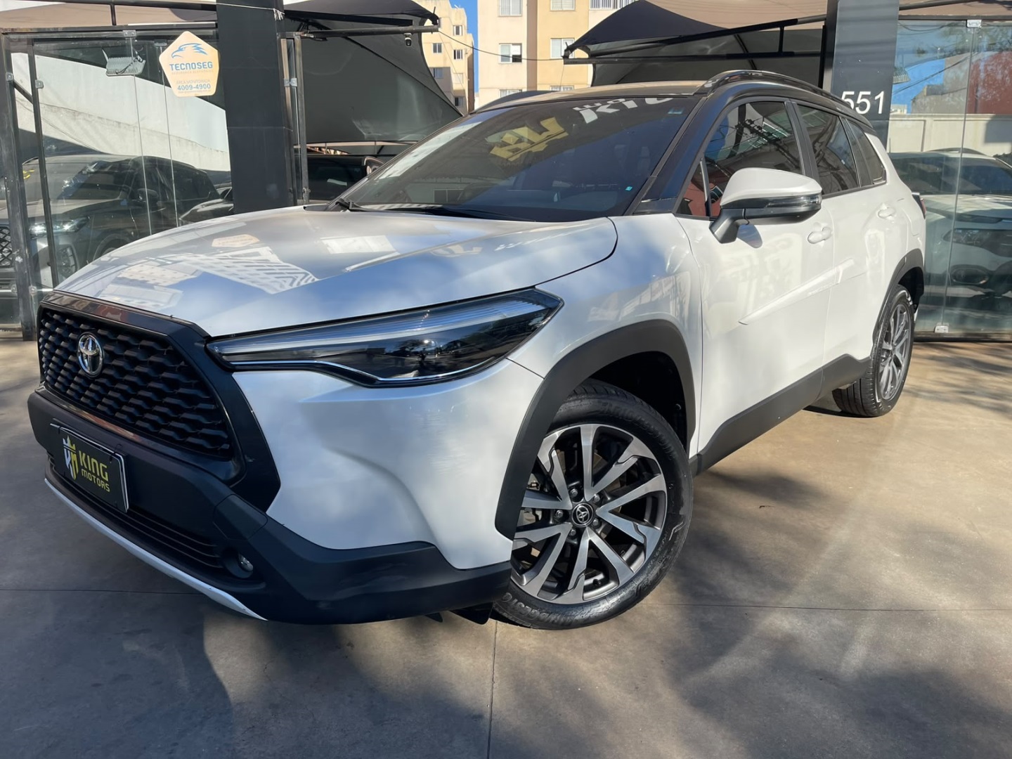 TOYOTA COROLLA CROSS
