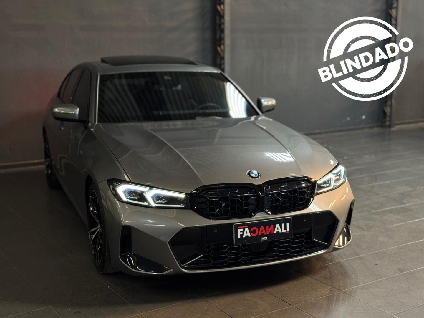 BMW 320i
