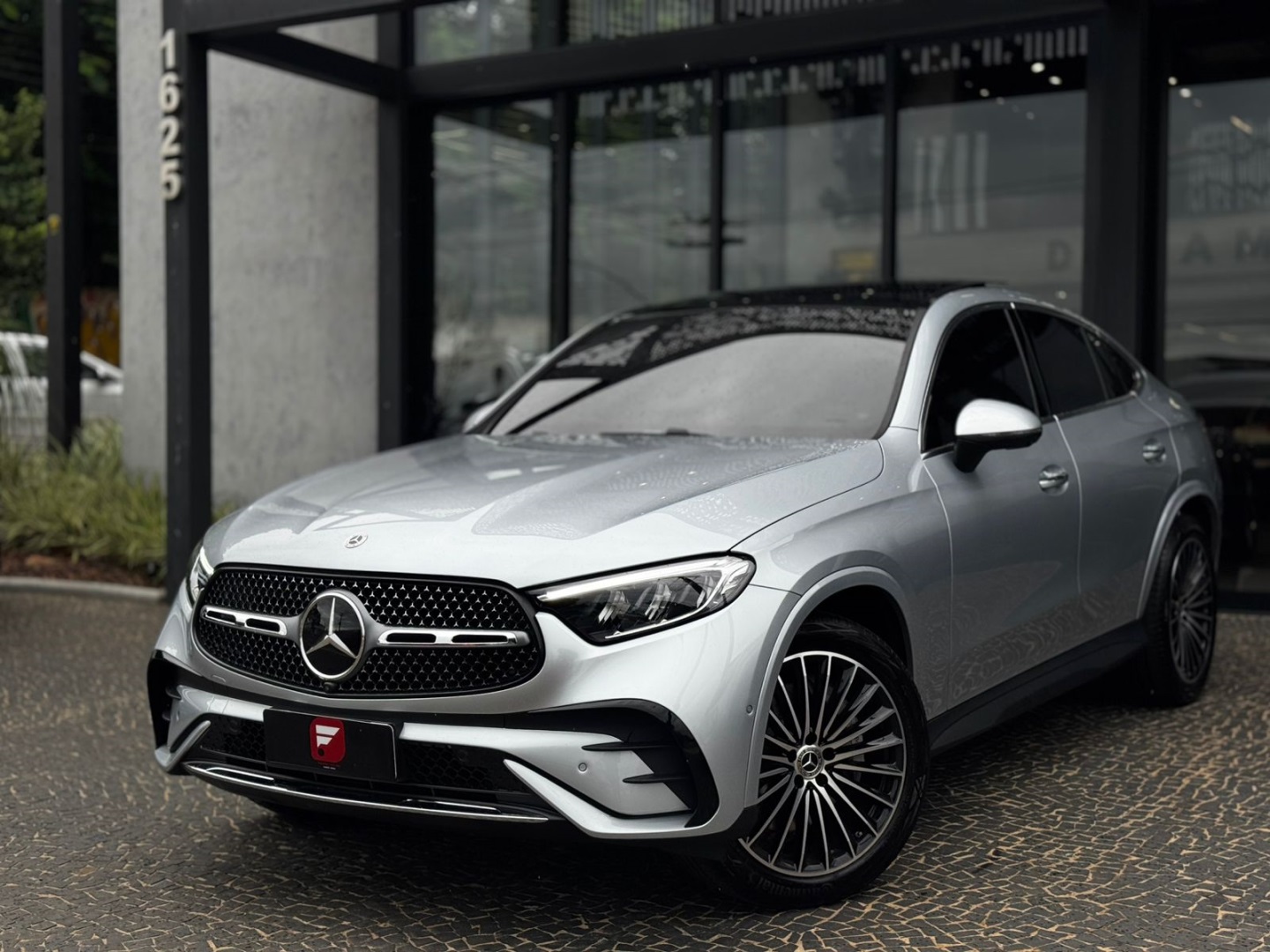 MERCEDES-BENZ GLC 300