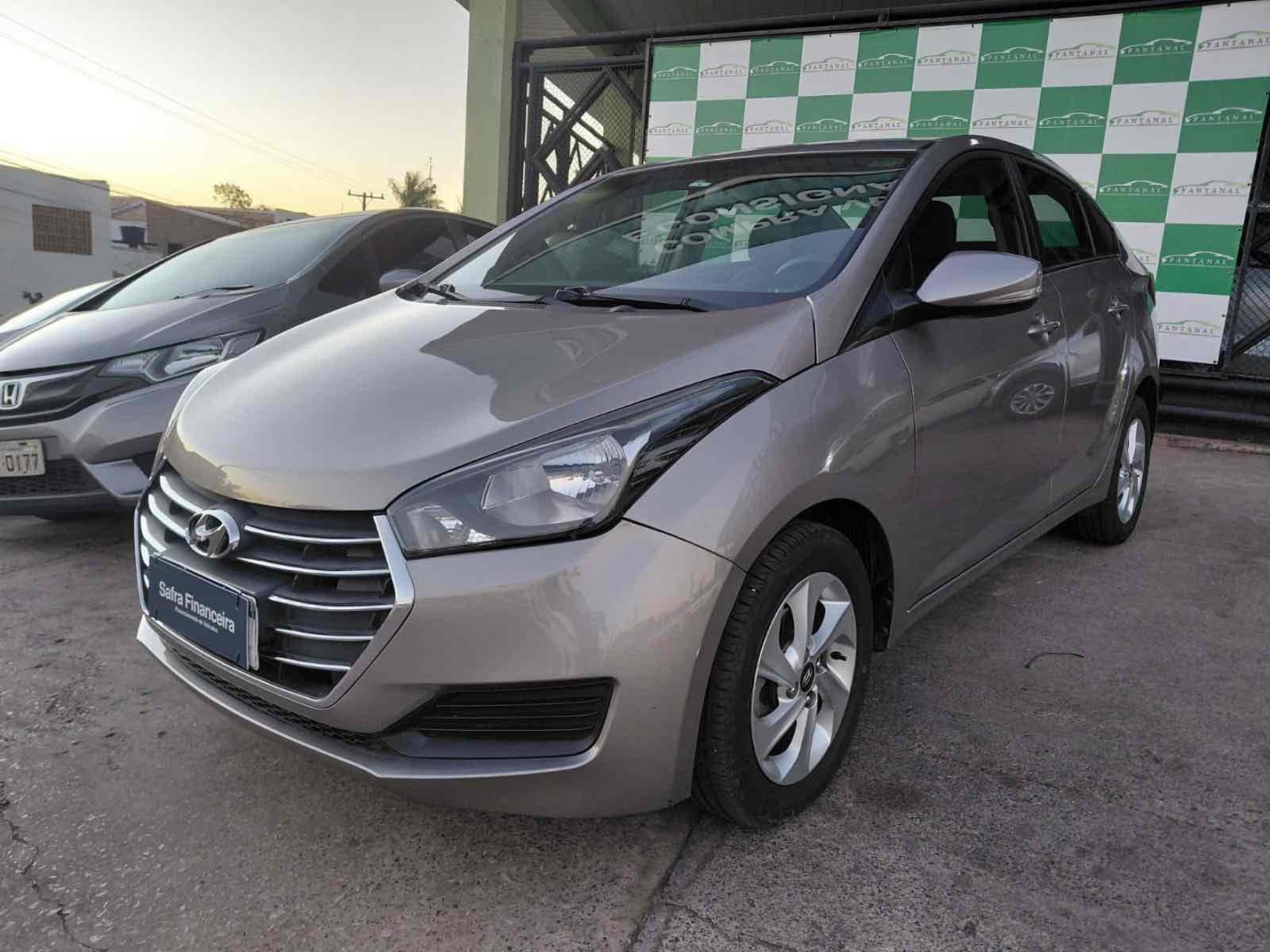 HYUNDAI HB20S
