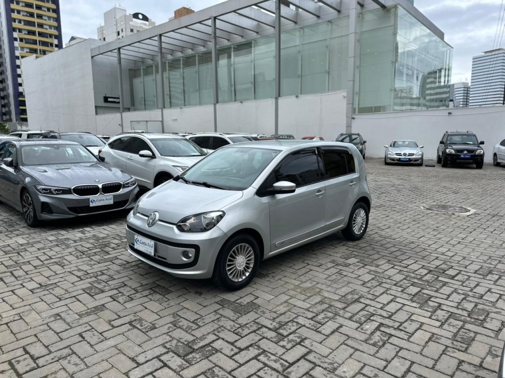 VOLKSWAGEN UP