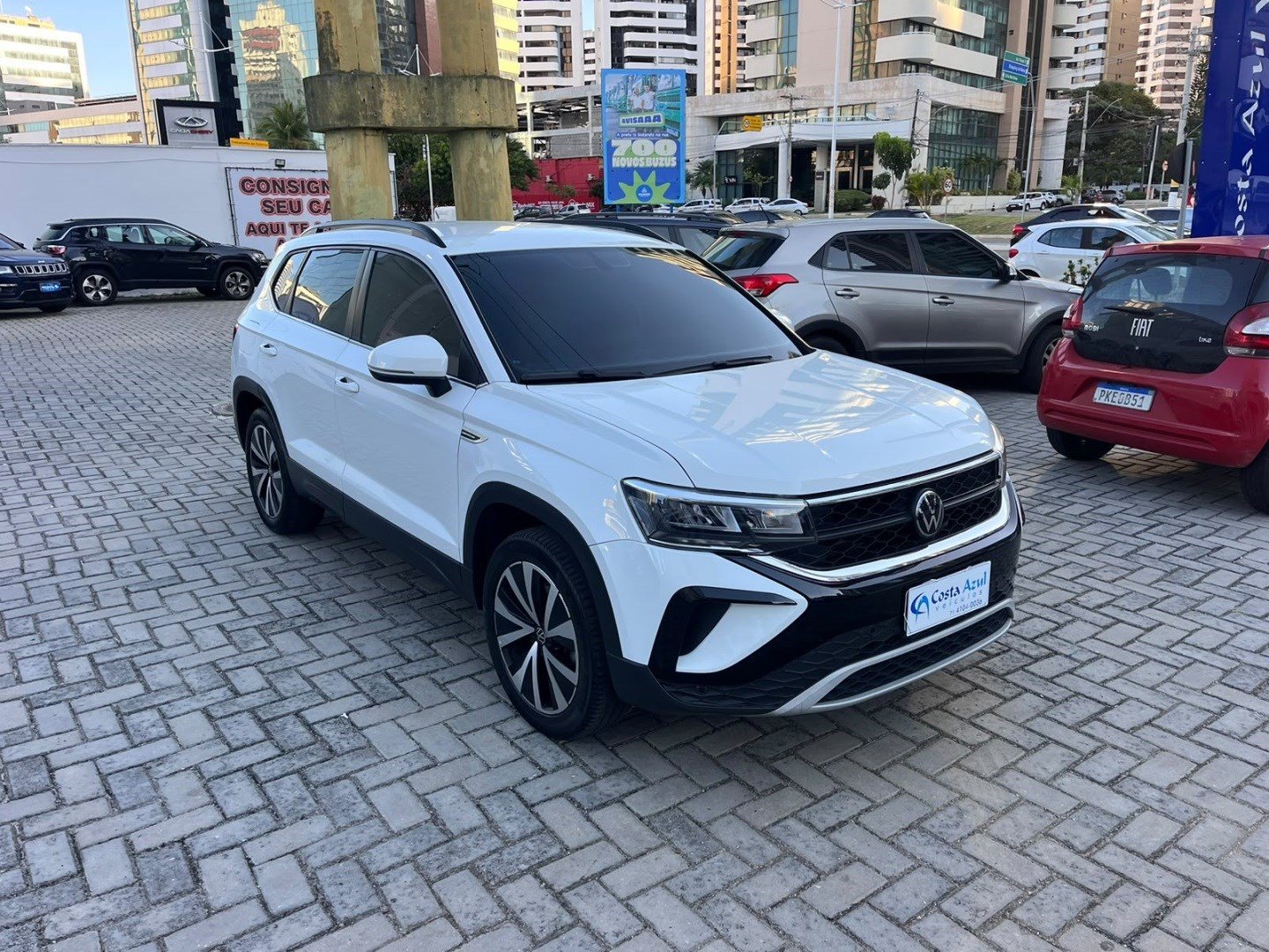 VOLKSWAGEN TAOS
