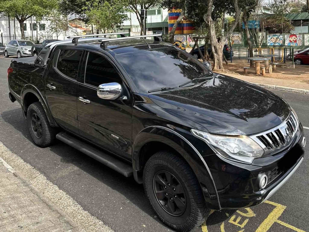 MITSUBISHI L200 TRITON