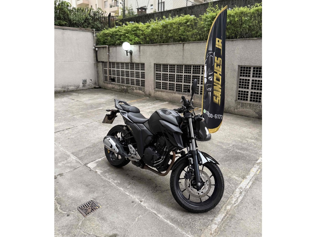 YAMAHA FZ25 FAZER ABS