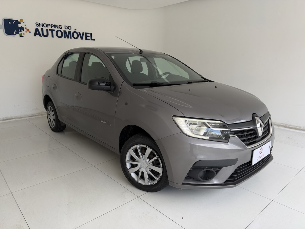 RENAULT LOGAN