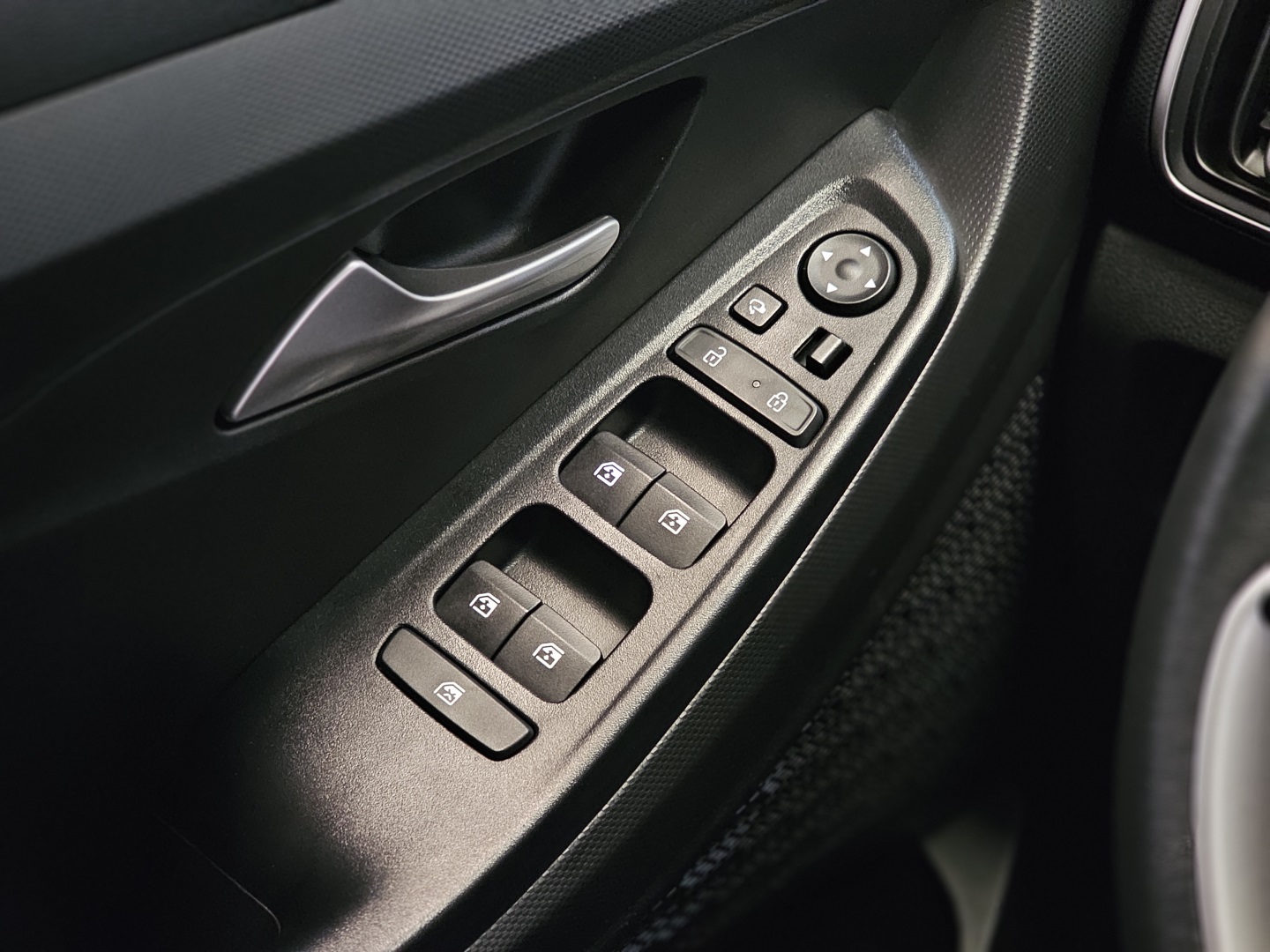 Hyundai Creta Limited 1.0 Tb 12V Flex Aut. - foto 19