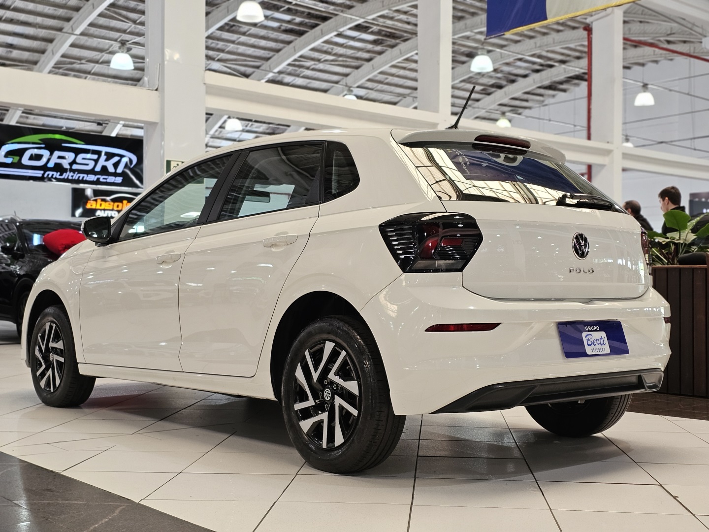 Volkswagen Polo 1.0 MPI Flex 12V 5P - foto 8