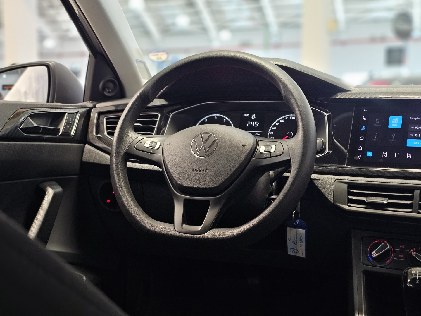 Volkswagen Polo 1.0 MPI Flex 12V 5P - foto 13