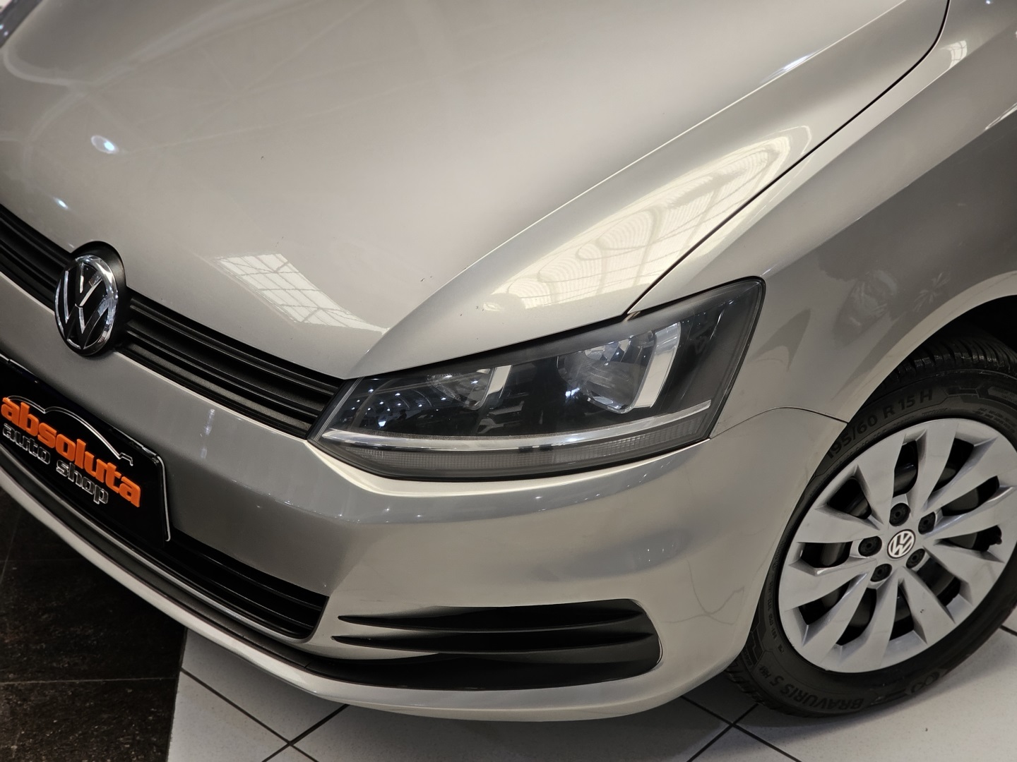 Volkswagen Fox 1.6 MSI Trendline 8V Flex 4P Manual - foto 2