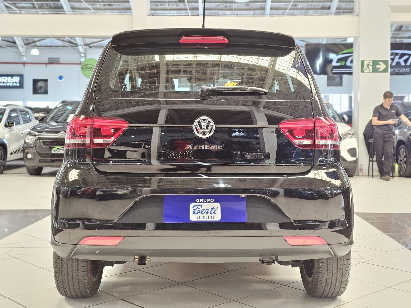 Volkswagen Fox 1.6 MSI Total Flex Xtreme 4P Manual - foto 9