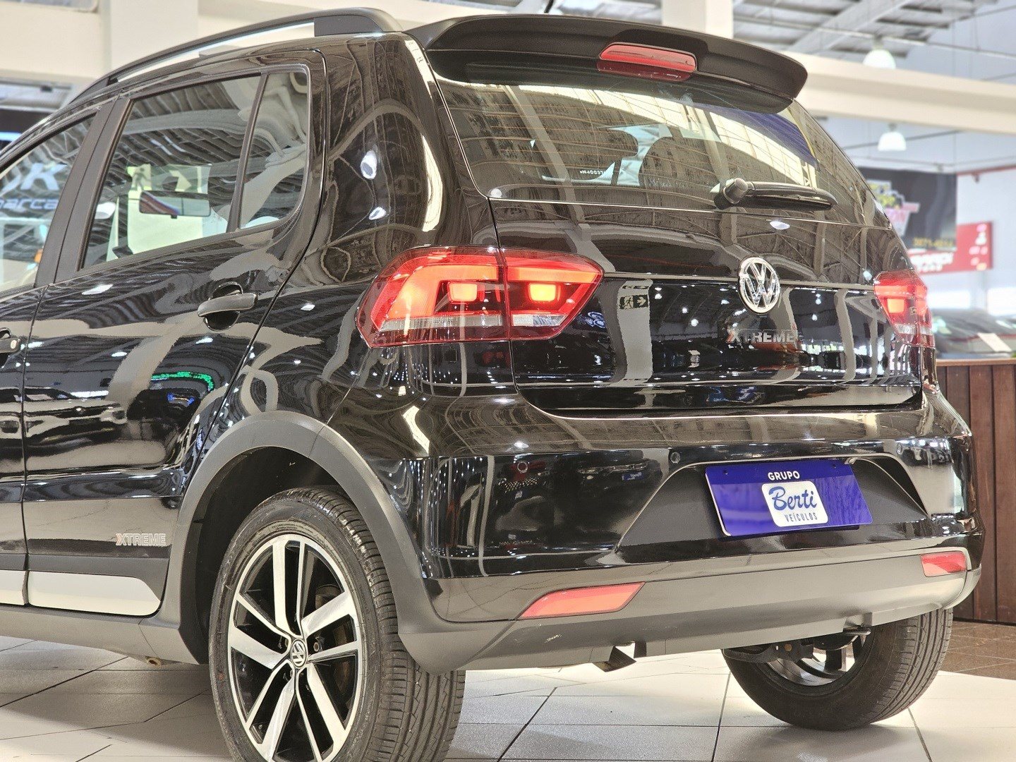 Volkswagen Fox 1.6 MSI Total Flex Xtreme 4P Manual - foto 11