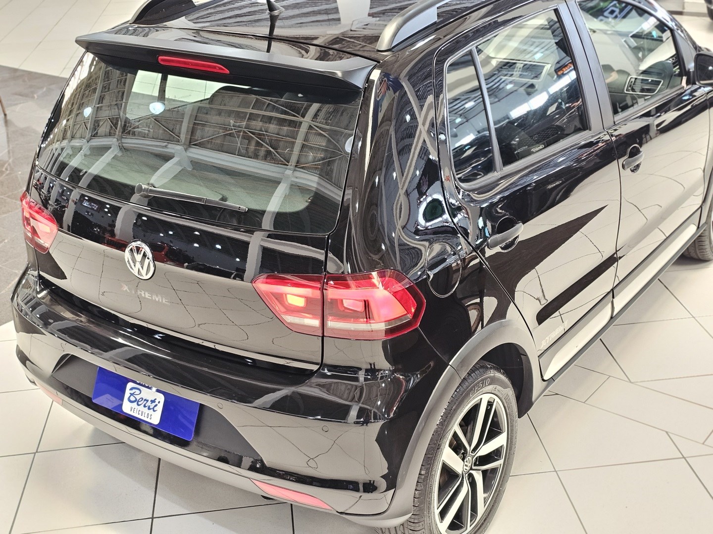 Volkswagen Fox 1.6 MSI Total Flex Xtreme 4P Manual - foto 8
