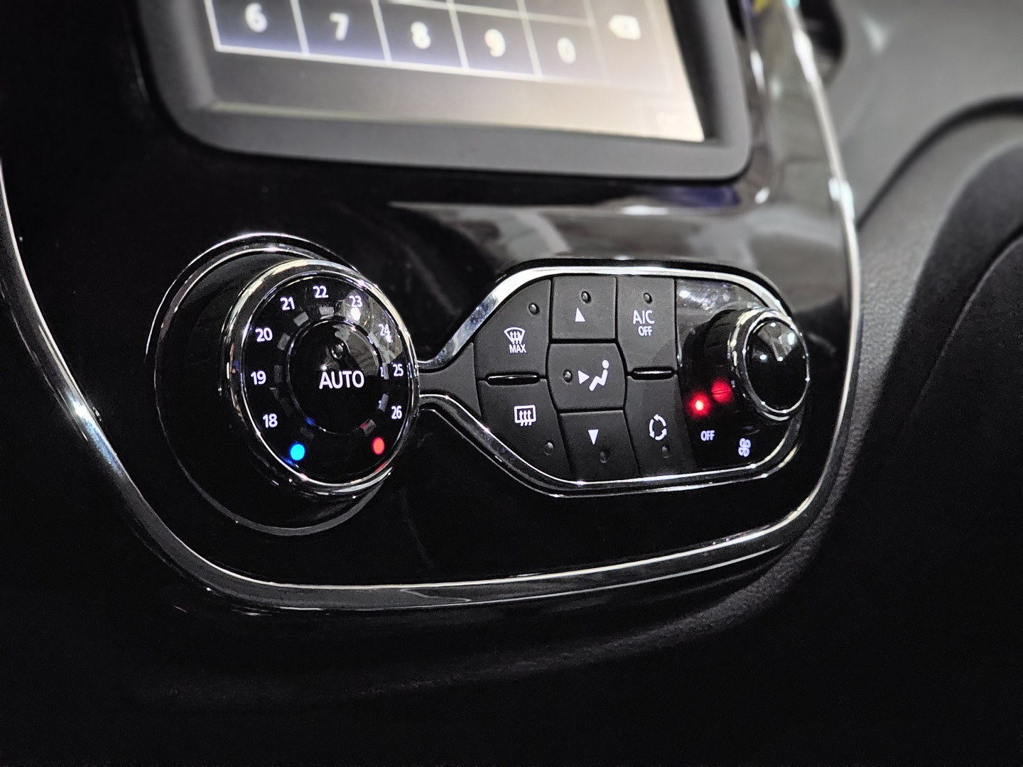 Renault Captur 1.6 16V Sce Flex Intense X Tronic - foto 14