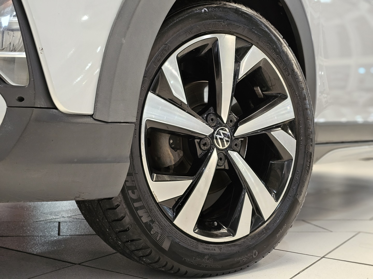 Volkswagen Nivus 1.0 200 TSI Total Flex Highline Automático - foto 3