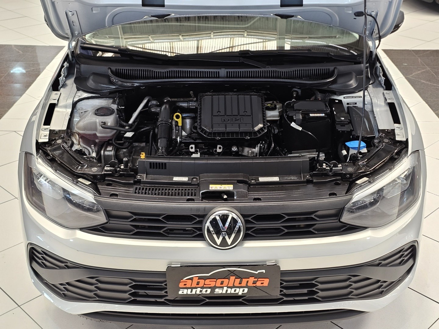Volkswagen Polo 1.0 MPI Track Manual - foto 3