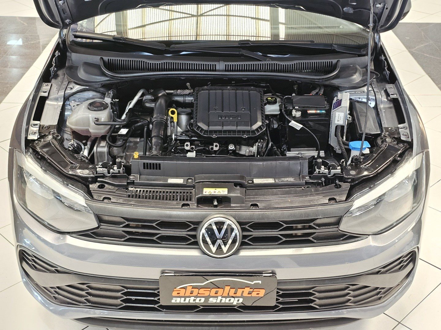 Volkswagen Polo 1.0 MPI Track Manual - foto 3