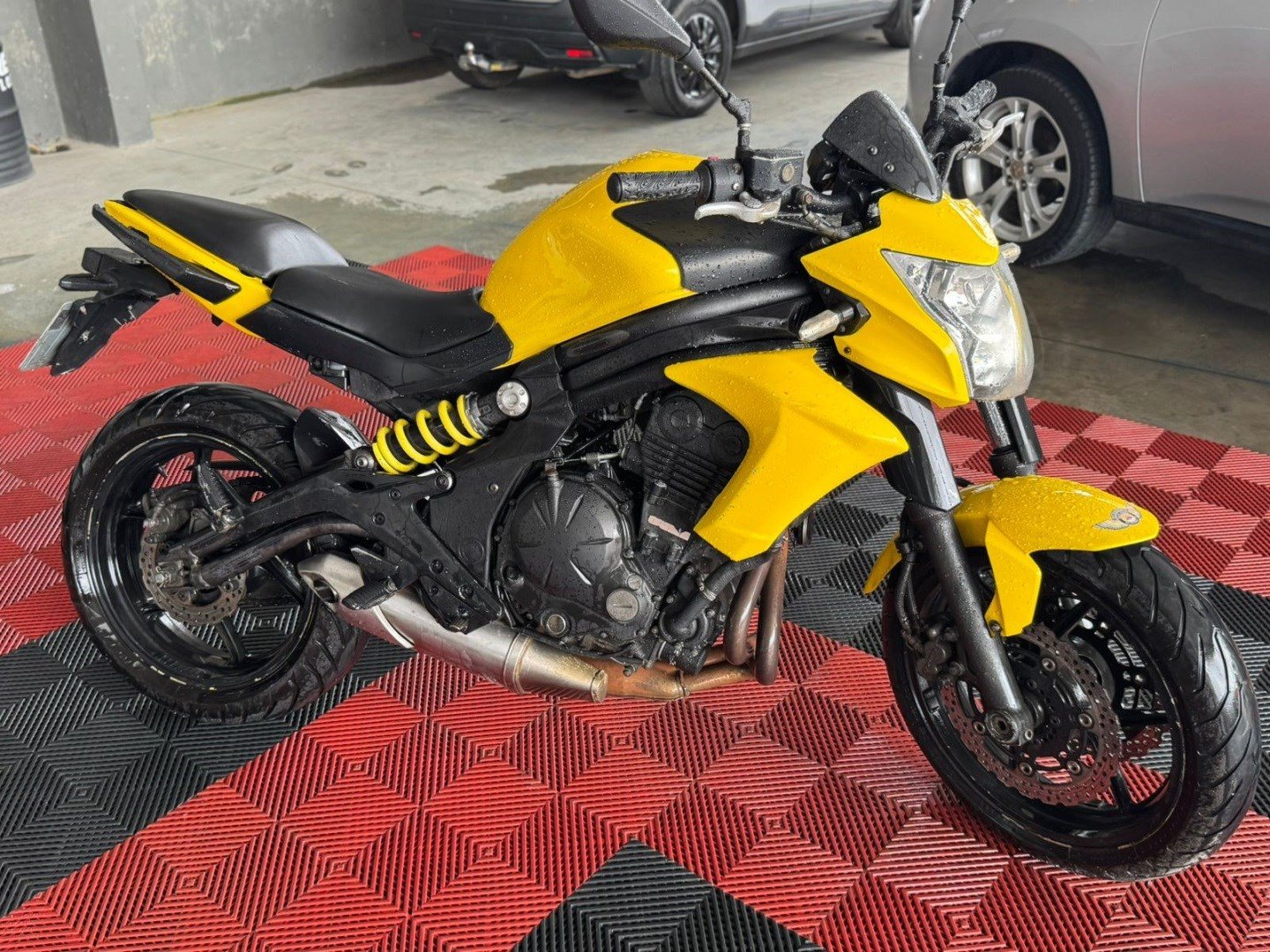 KAWASAKI ER-6N 650CC