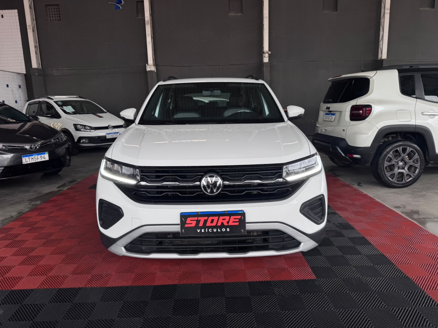 VOLKSWAGEN T-CROSS