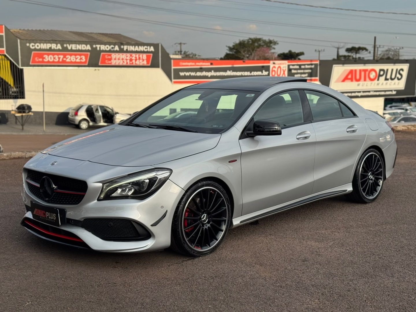 MERCEDES-BENZ CLA 250