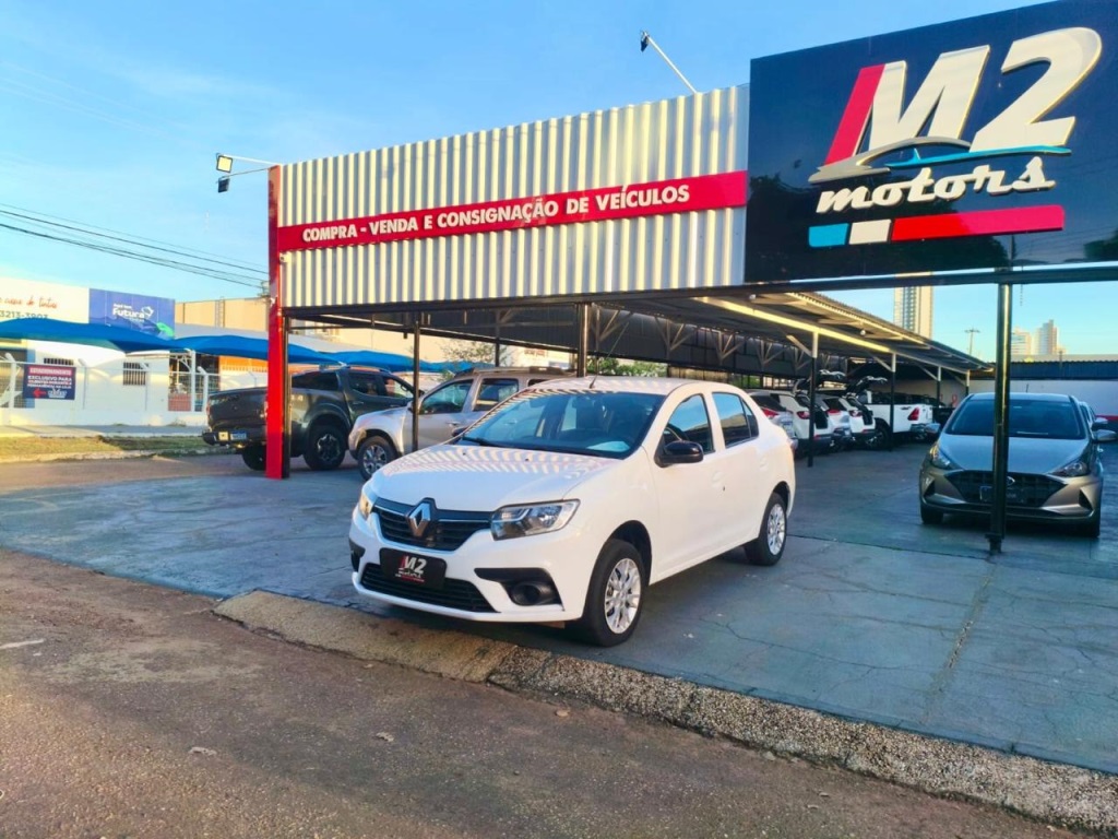 RENAULT LOGAN