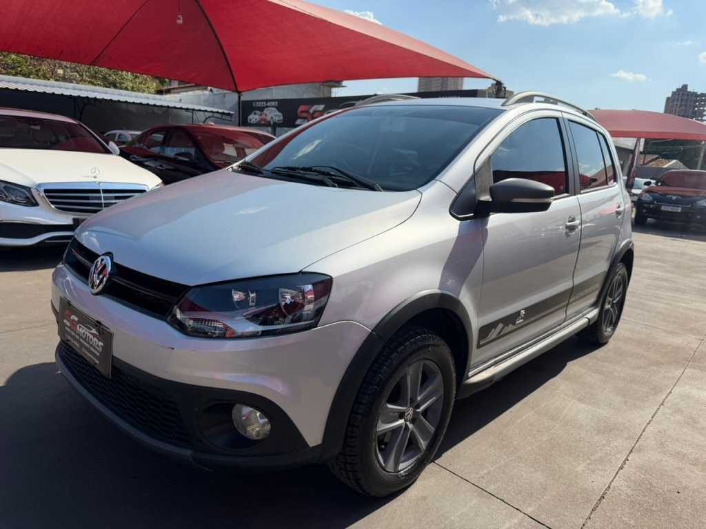 VOLKSWAGEN CROSSFOX