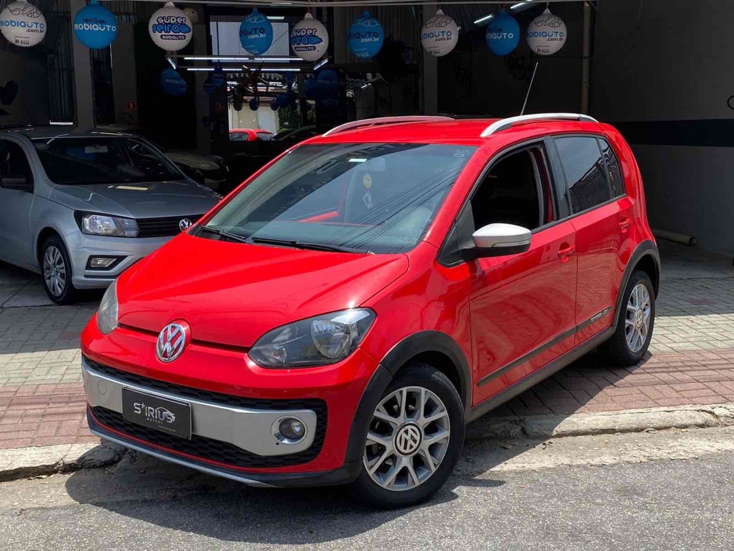 VOLKSWAGEN CROSS UP
