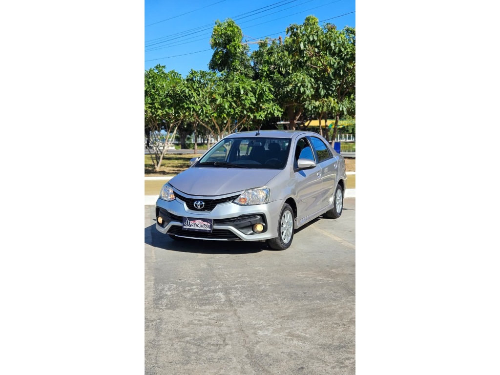 TOYOTA ETIOS