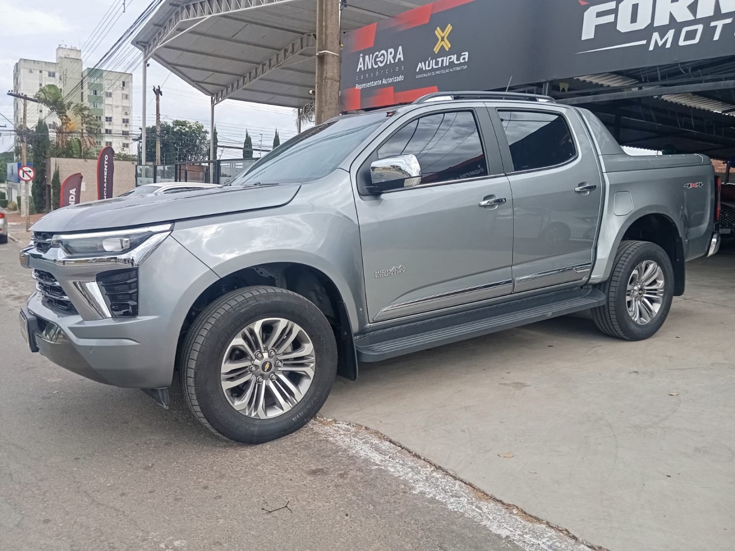 CHEVROLET S10