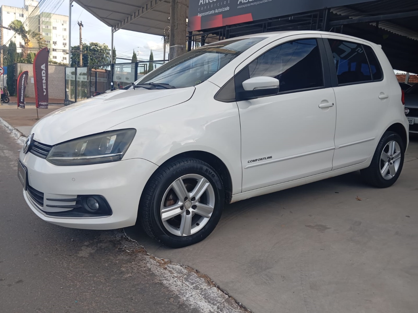 VOLKSWAGEN FOX