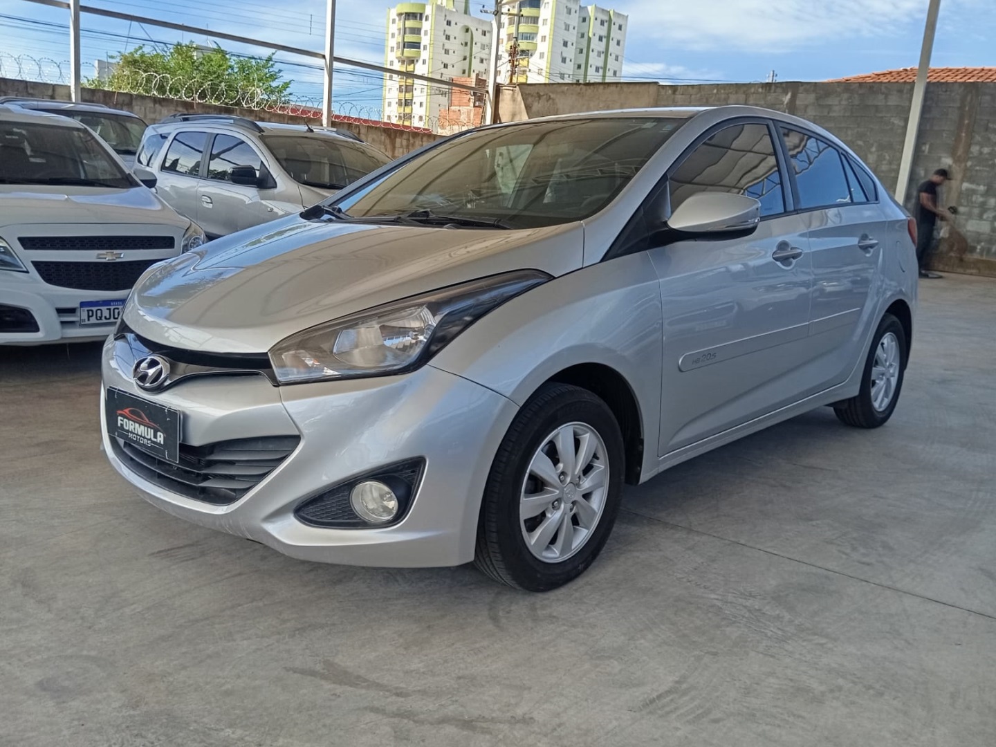 HYUNDAI HB20S