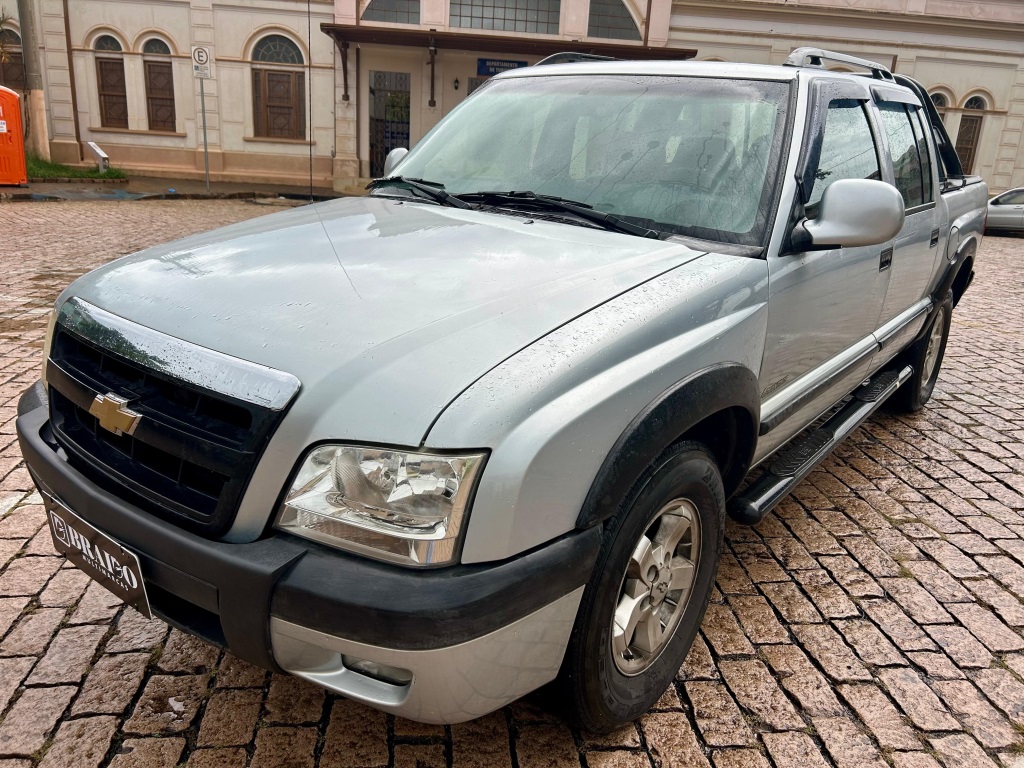 CHEVROLET S10