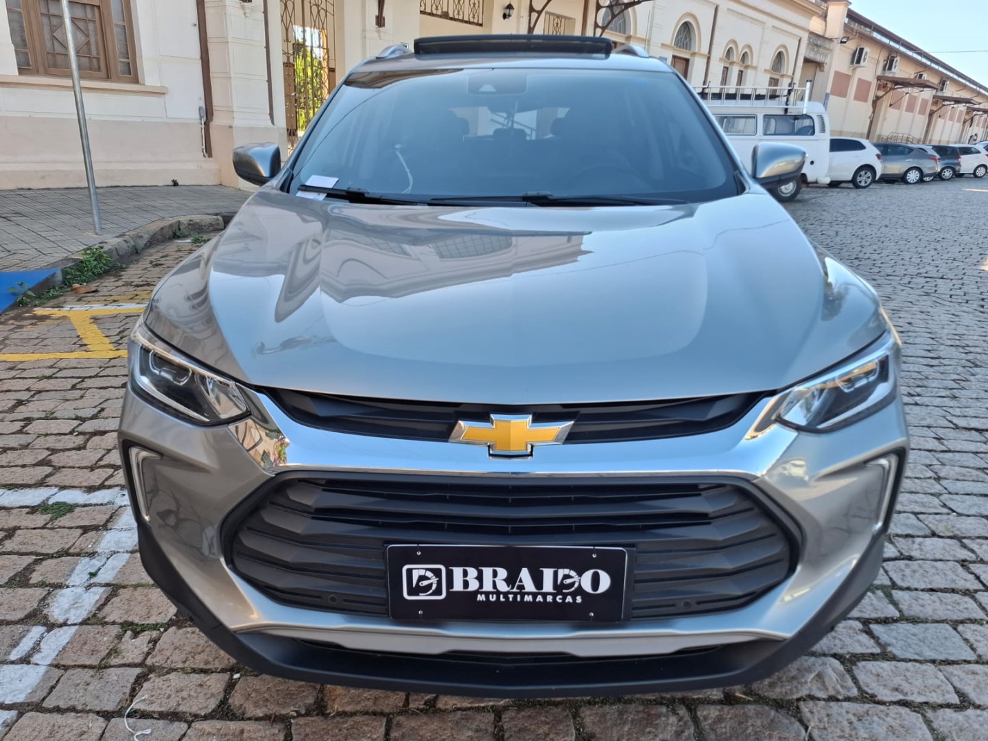 CHEVROLET TRACKER