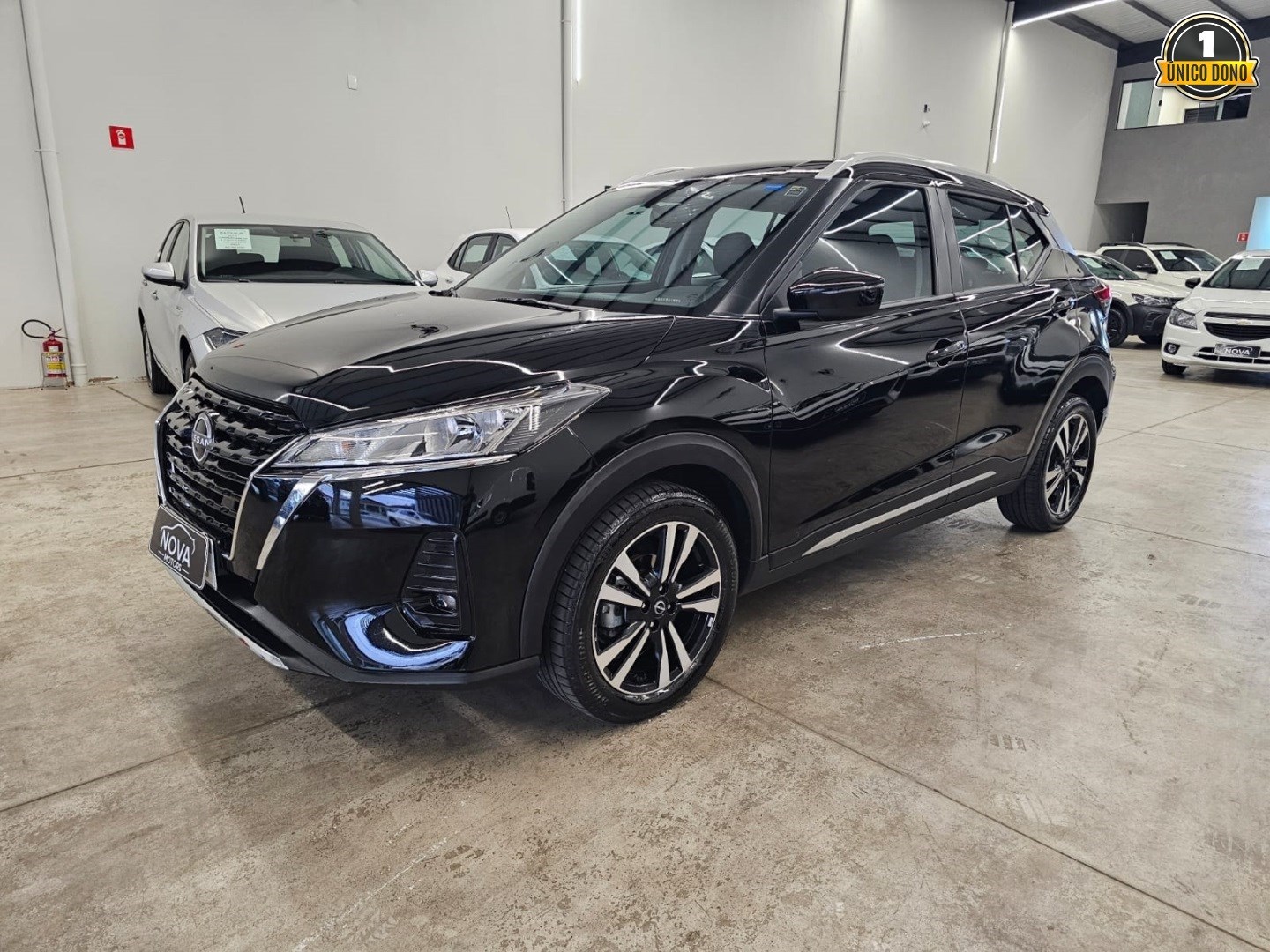 NISSAN KICKS