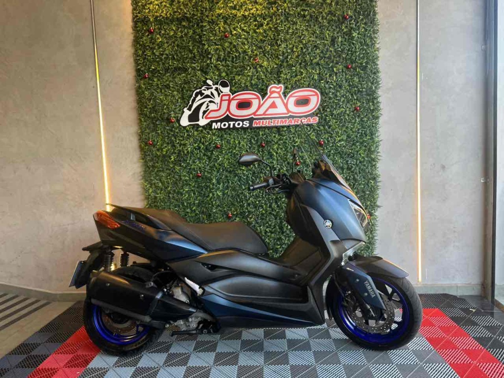 YAMAHA XMAX 250 ABS