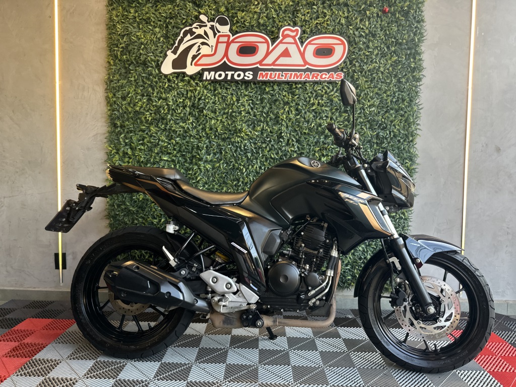 YAMAHA FZ25 FAZER ABS