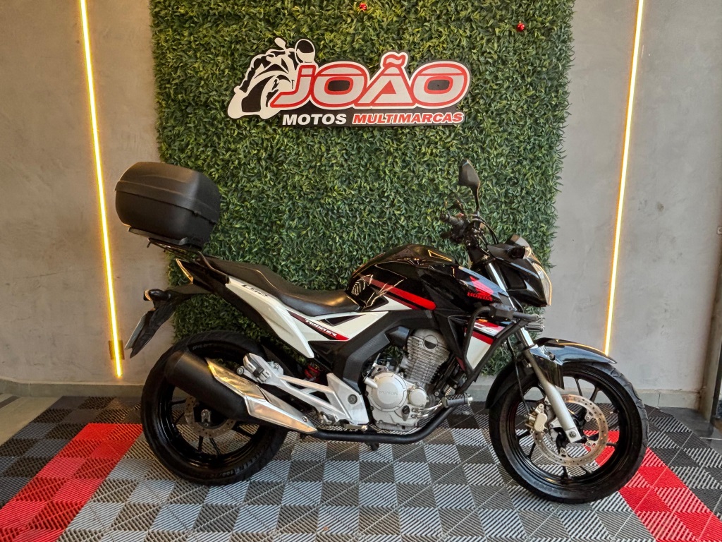 HONDA CB 250 TWISTER