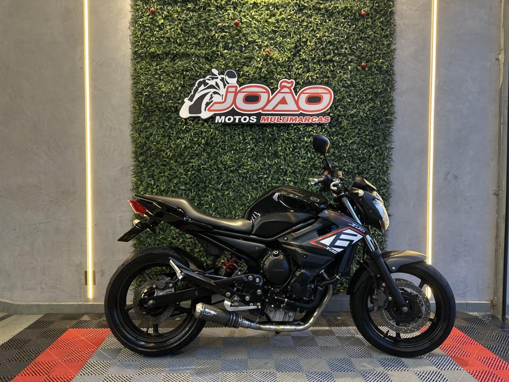 YAMAHA XJ6 N