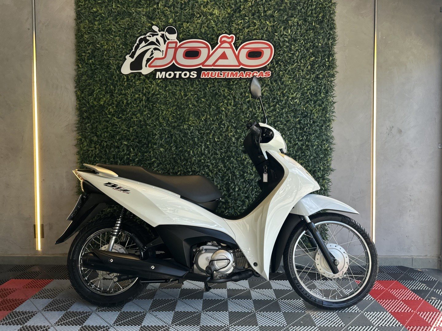 HONDA BIZ 125 ES