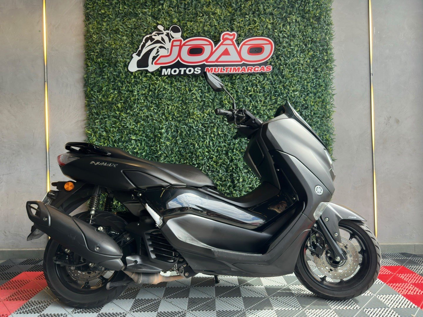 YAMAHA NMAX 160